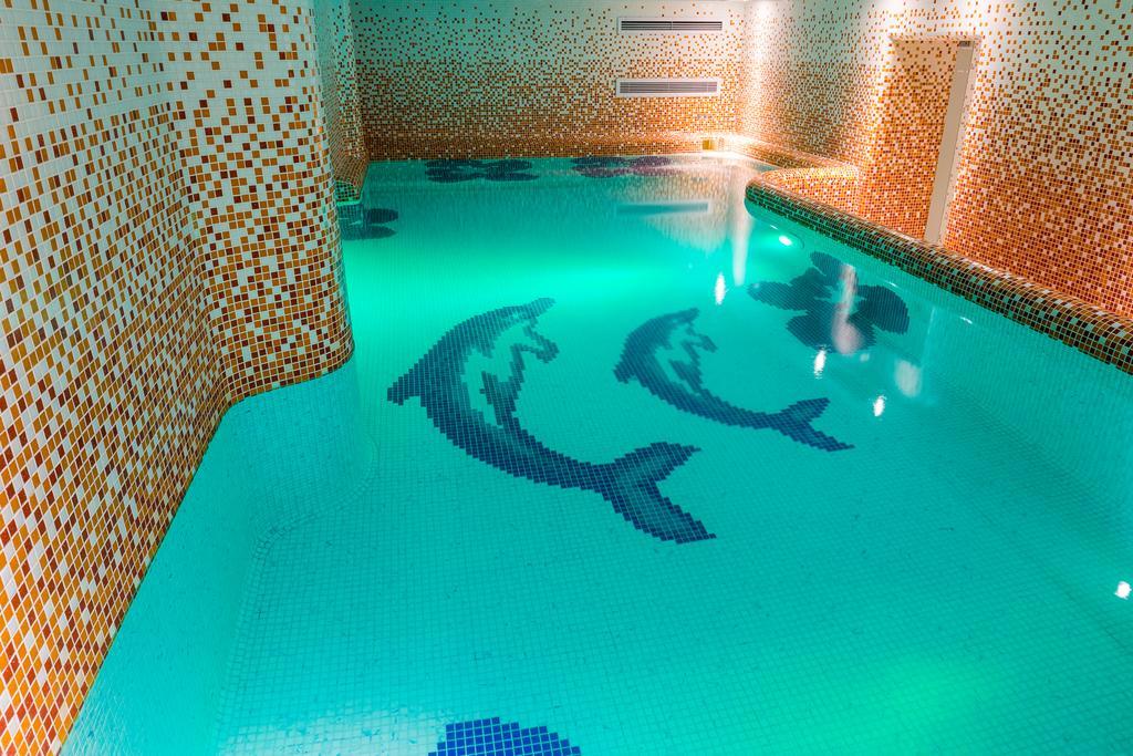 Hotel Boutique Belvedere Sinaia Buitenkant foto