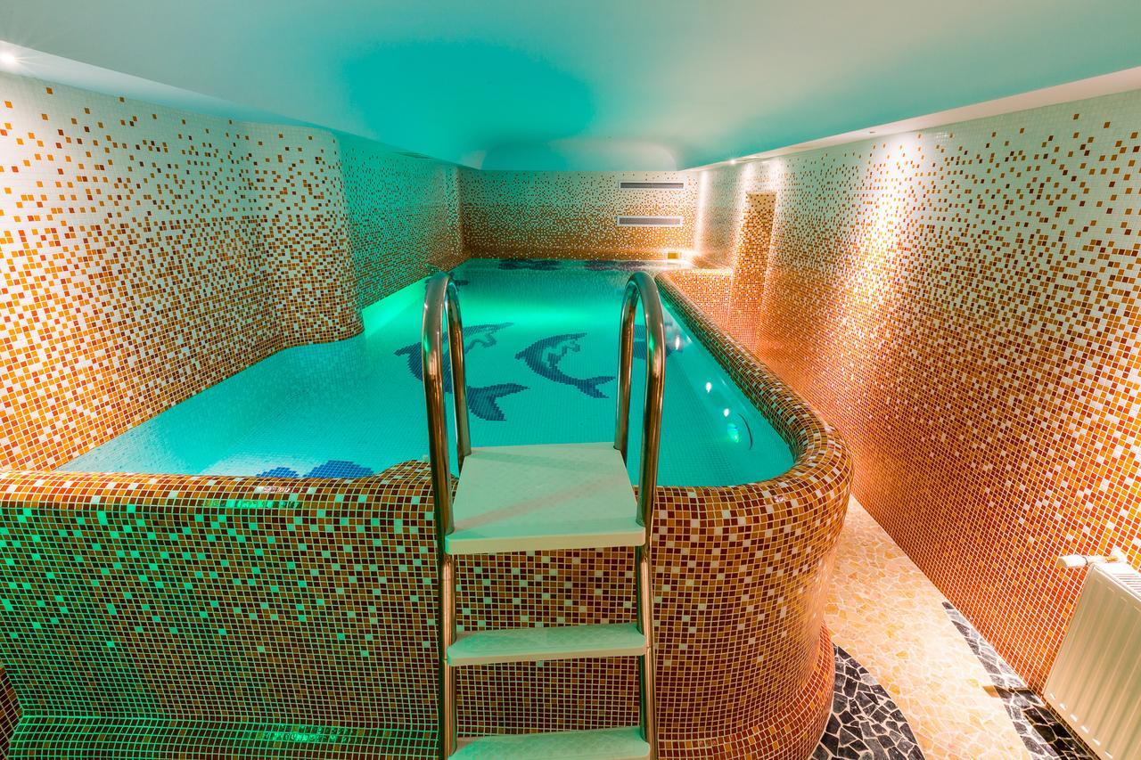 Hotel Boutique Belvedere Sinaia Buitenkant foto