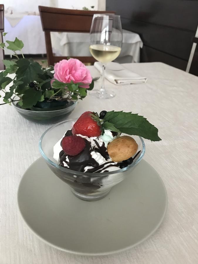 Hotel Boutique Belvedere Sinaia Buitenkant foto
