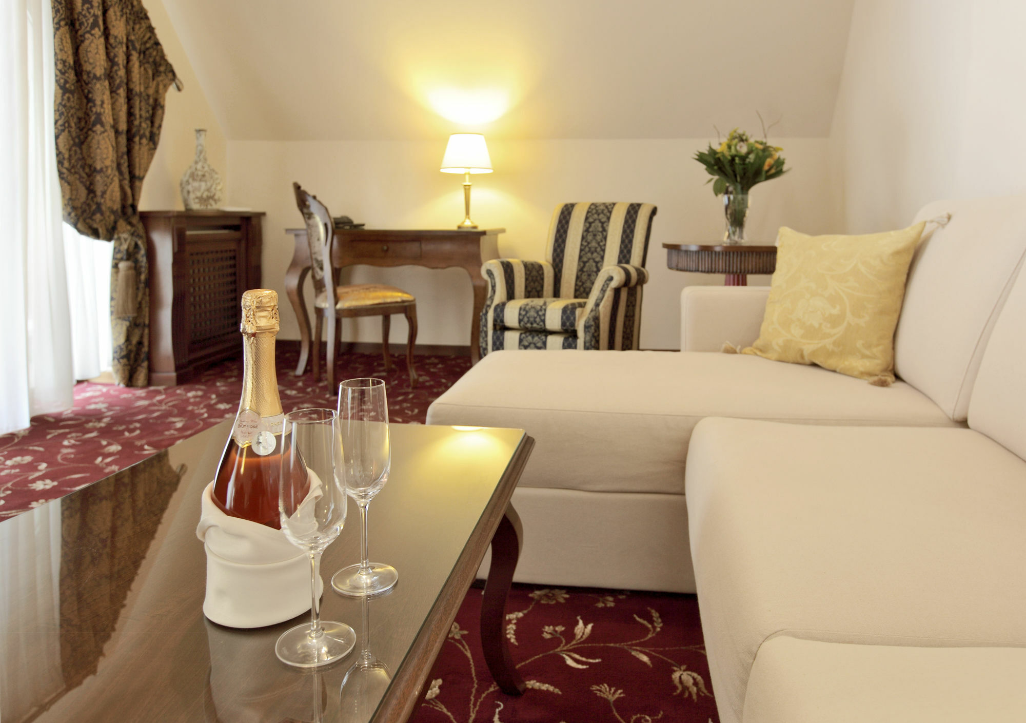 Hotel Boutique Belvedere Sinaia Buitenkant foto